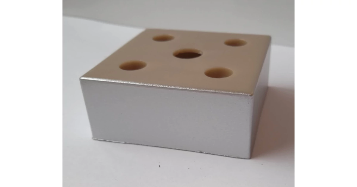 Design láb müa. fix 60x60x25mm ezüst