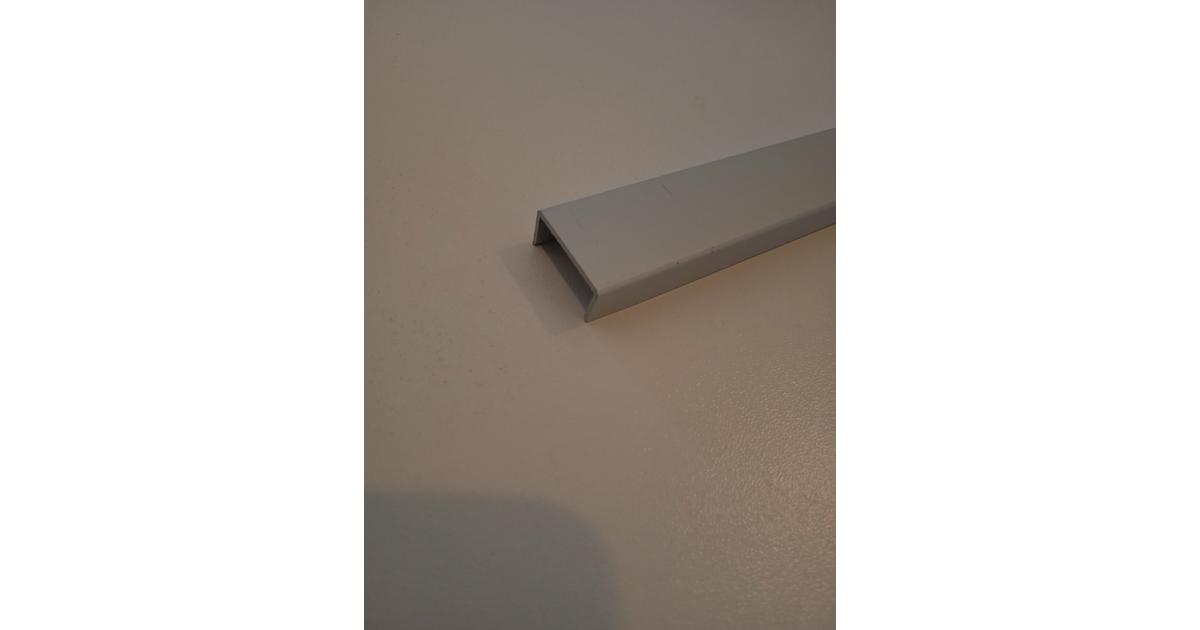 C profil 18mm laphoz  3,0 fm/szál - alu